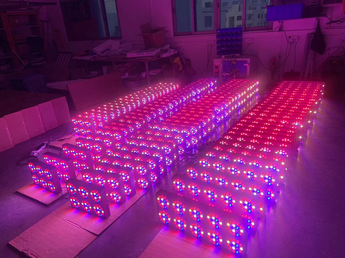 LED Светильник APOLLO 10 NEW Growsvet 480 ВтLED Светильник APOLLO 10 NEW Growsvet 480 Вт