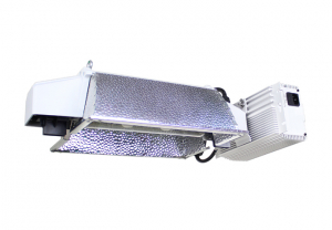 Металлогалогенный светильник SE-630NS-F(1x630W) Металлогалогенный светильник SE-630NS-F(1x630W)